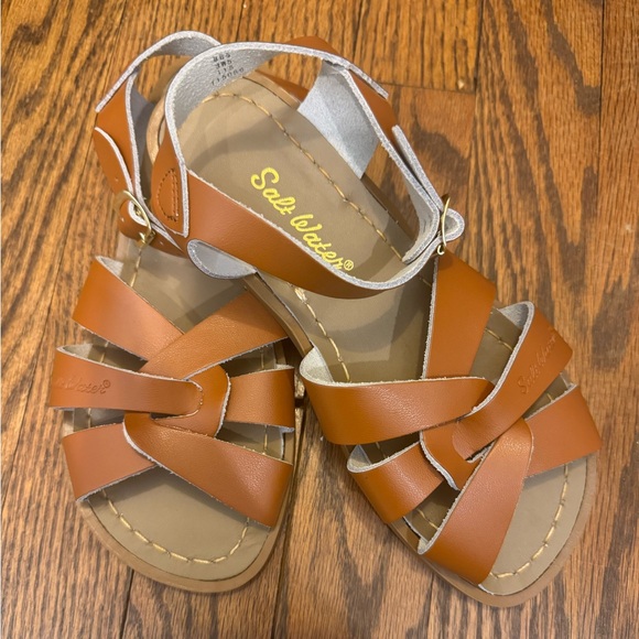 Kids Hoy Salt Water Sandals - Brown Size 3 EUC - Picture 1 of 5
